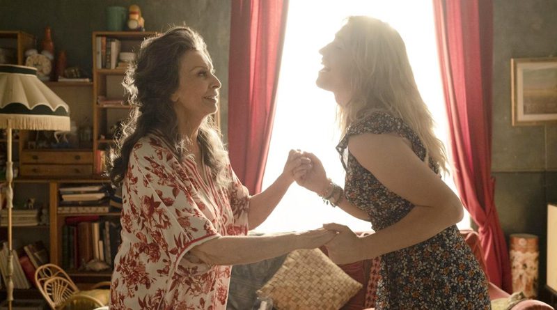 Sophia Loren and Abril Zamora in Netflix's "The Life Ahead" (2020)