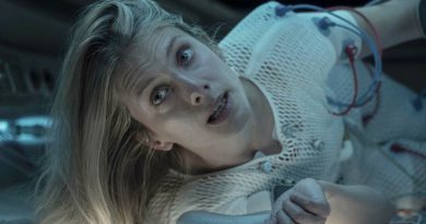 Melanie Laurent in Netflix's "Oxygen" (2021)