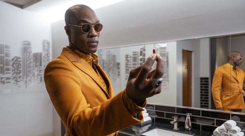 Yahya Abdul-Mateen II plays the younger Morpheus in "The Matrix Resurrections" (2021)